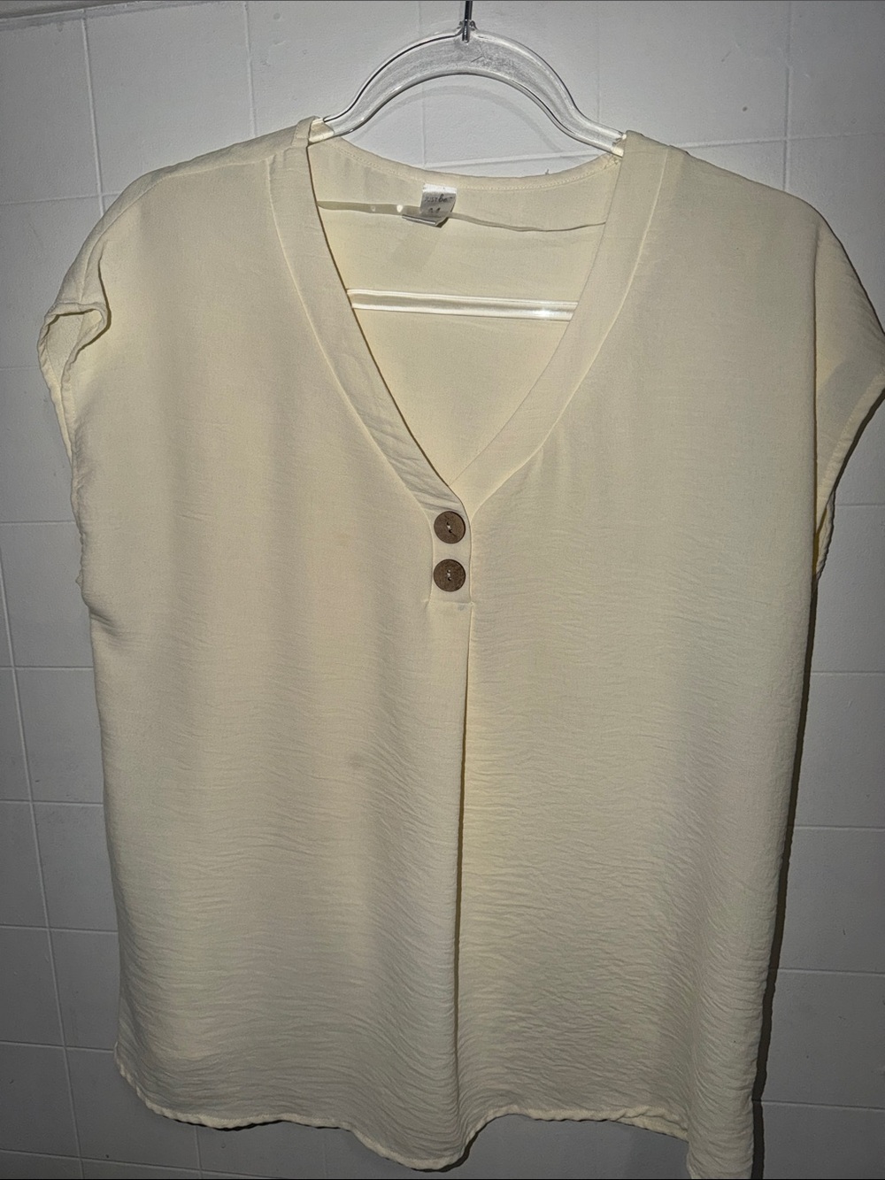 Just Be Off White/Cream Blouse size medium